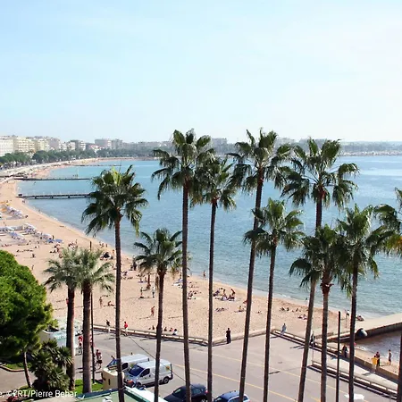 Appartement Lovely 1 Bedroom Pasteur 246 By Interhome