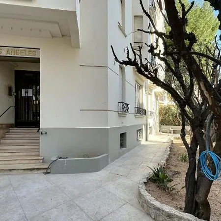 Appartement Lovely 1 Bedroom Pasteur 246 By Interhome *